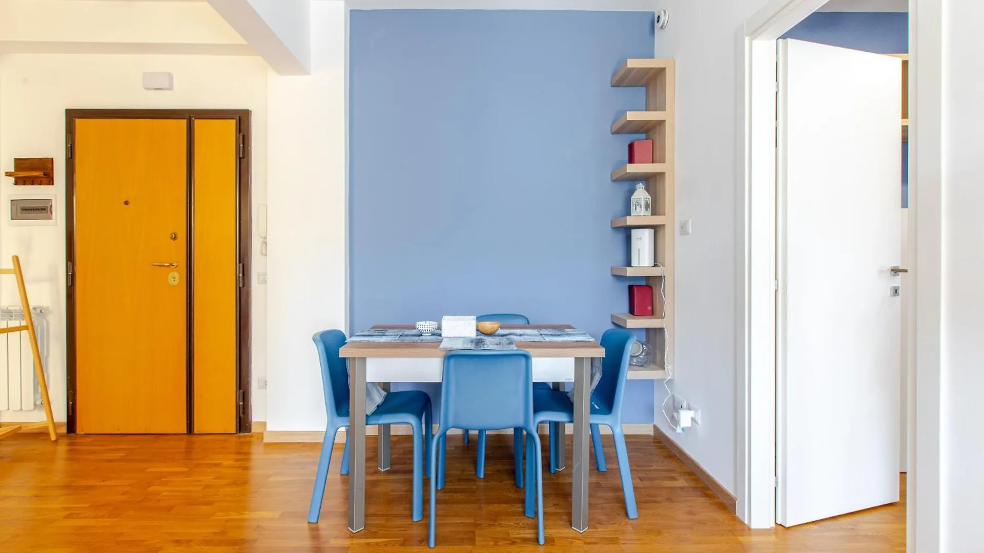 Metro San Paolo -Capitol Haus Roma- Cozy Apartment 이탈리아